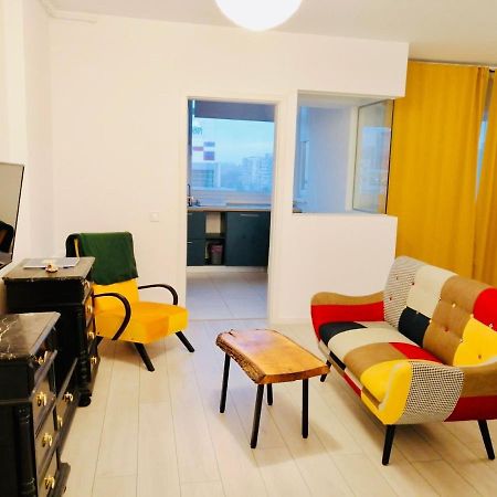 Plaza View Studio Bucureşti Ngoại thất bức ảnh