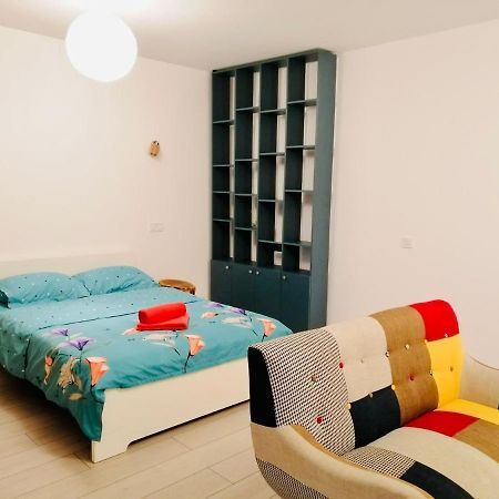 Plaza View Studio Bucureşti Ngoại thất bức ảnh